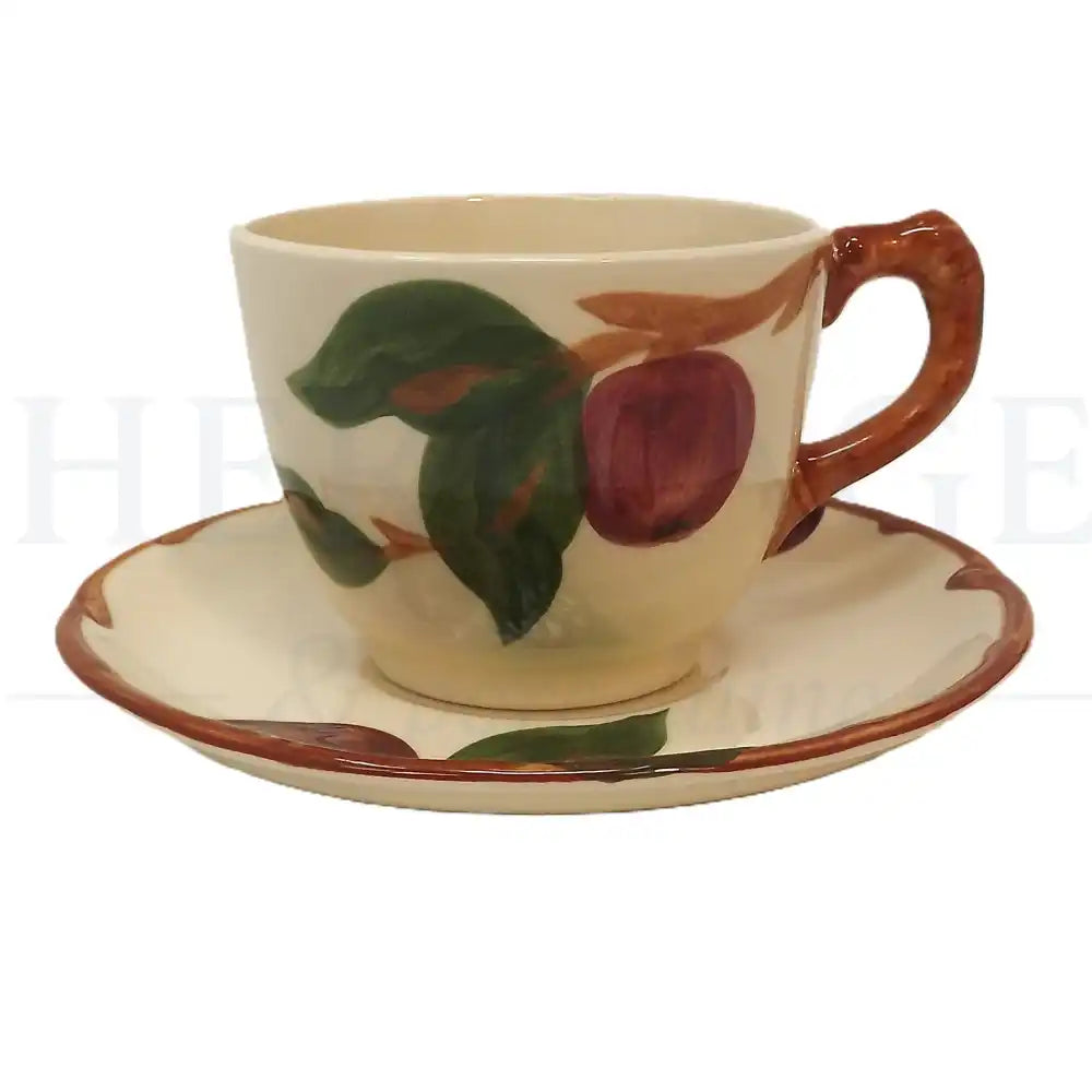 8-Piece - Flat Cup & Saucer Set - Apple - USA - Uniform set