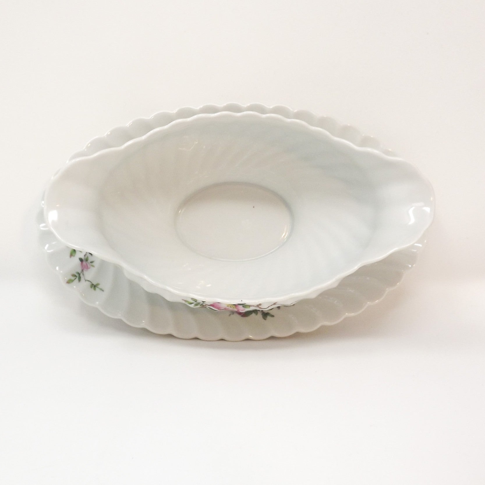 Saucière et sa soucoupe – Eglantine - France