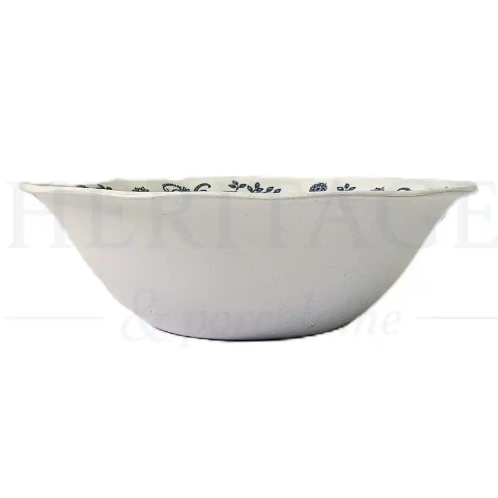 Wedgwood Blue Onion vegetable bowl featuring a classic blue and white floral pattern.