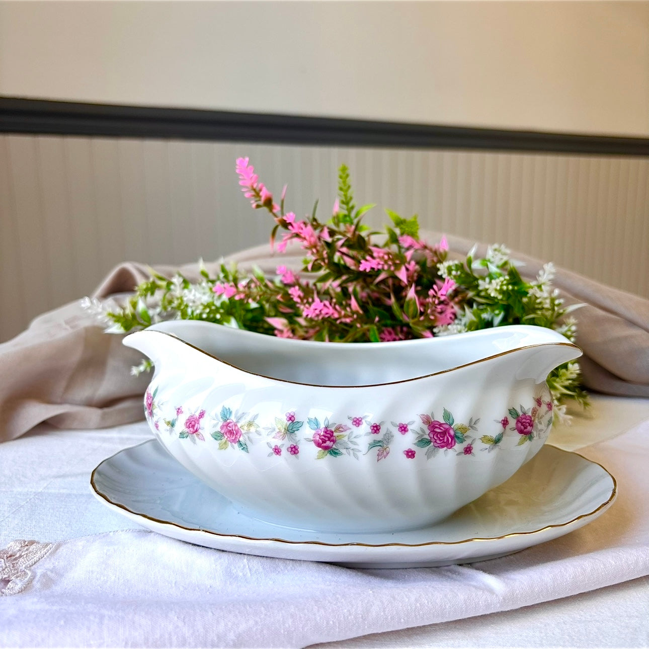 Gravy Boats
